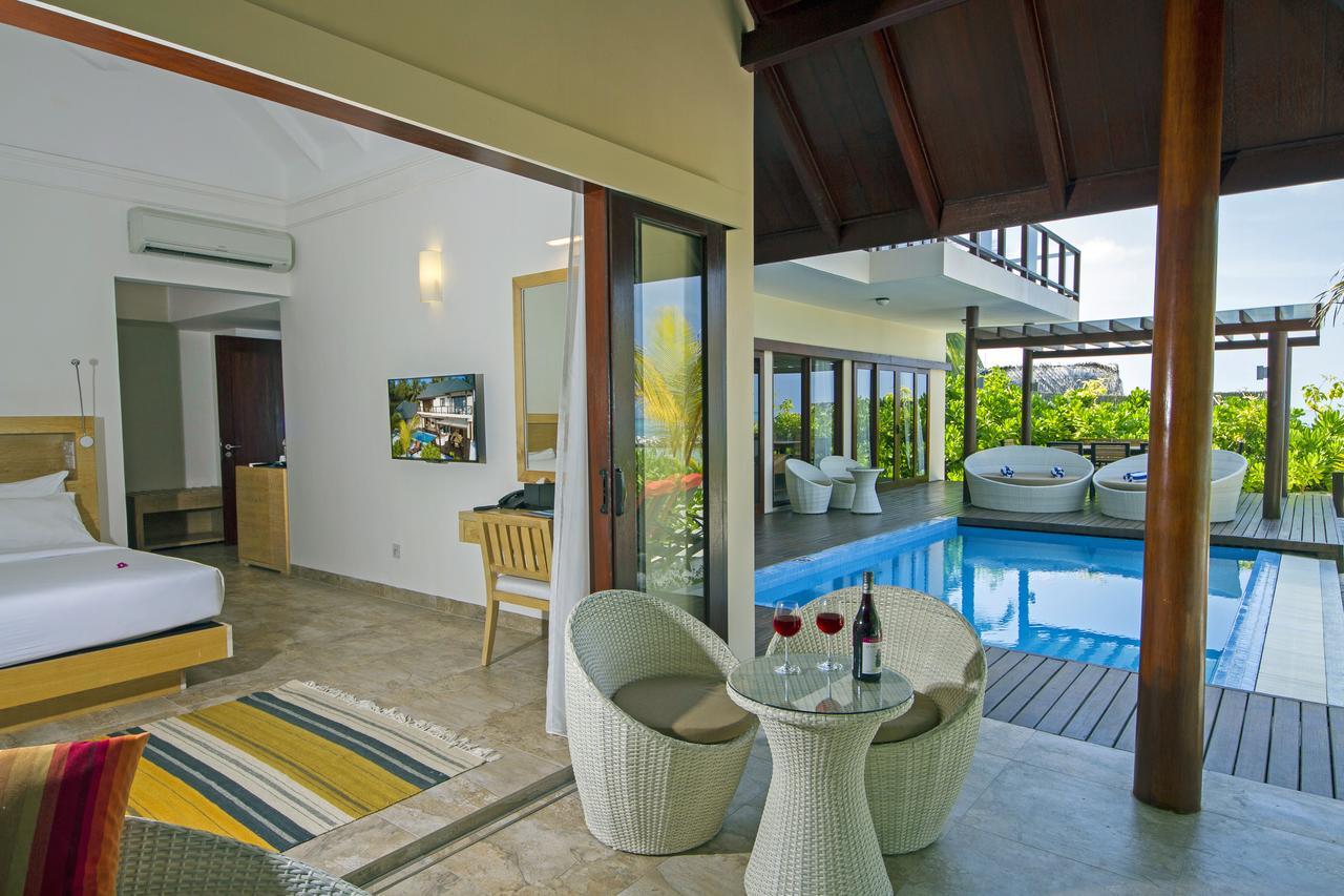 Summer Island Maldives Resort Reethi Rah Esterno foto