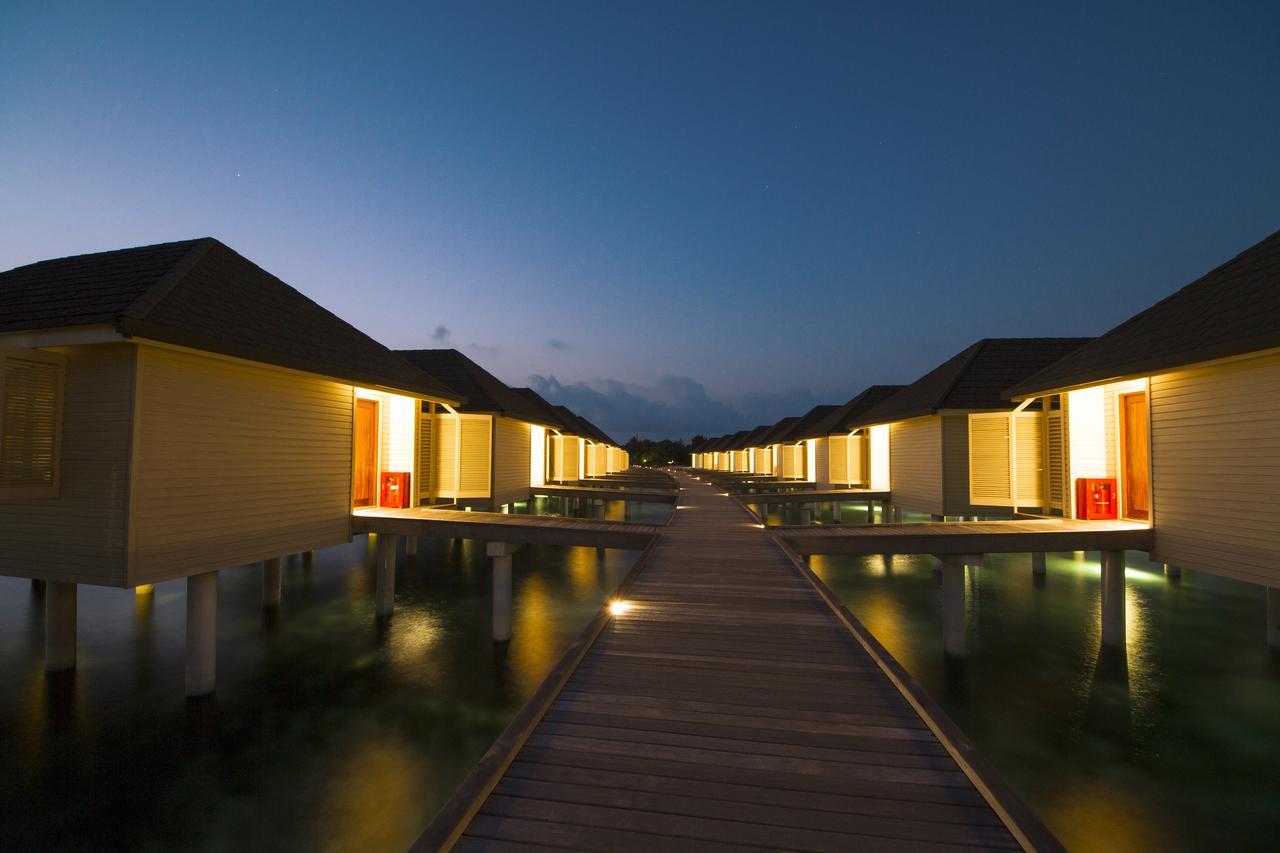 Summer Island Maldives Resort Reethi Rah Esterno foto