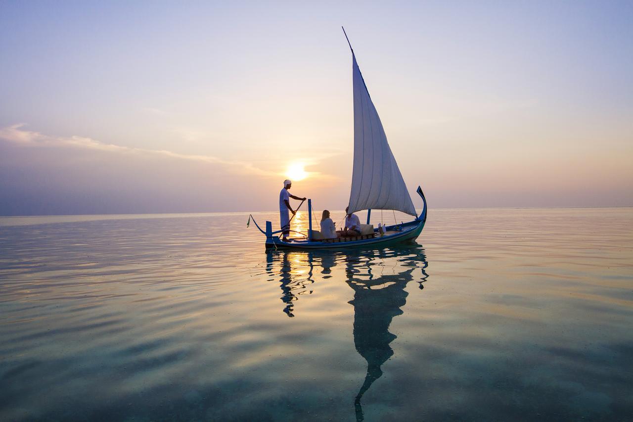 Summer Island Maldives Resort Reethi Rah Esterno foto